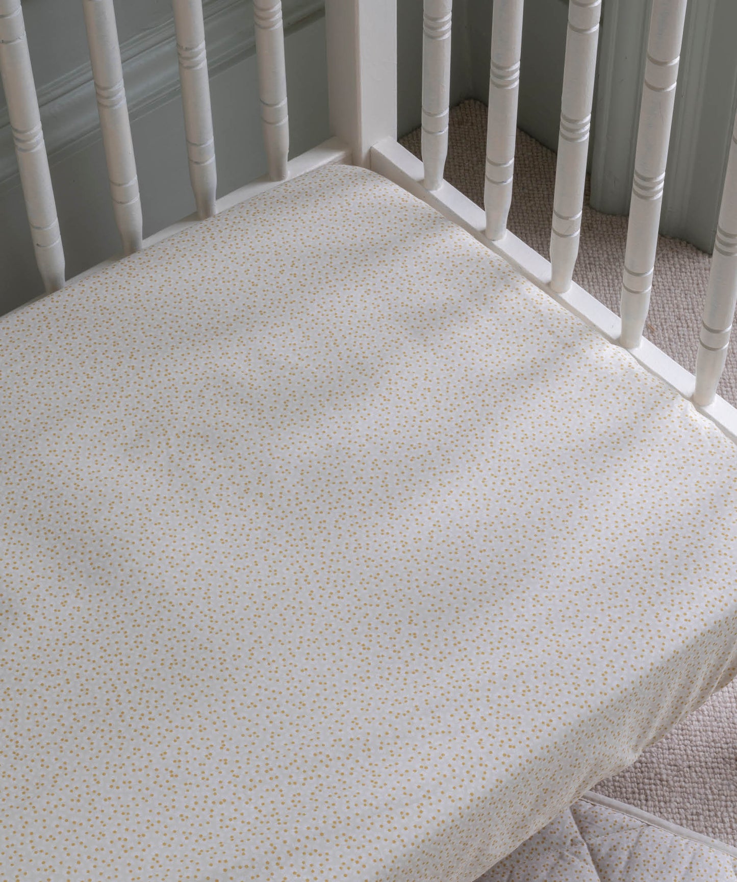 Organic Cotbed Fitted Sheet - Daisy Meadow