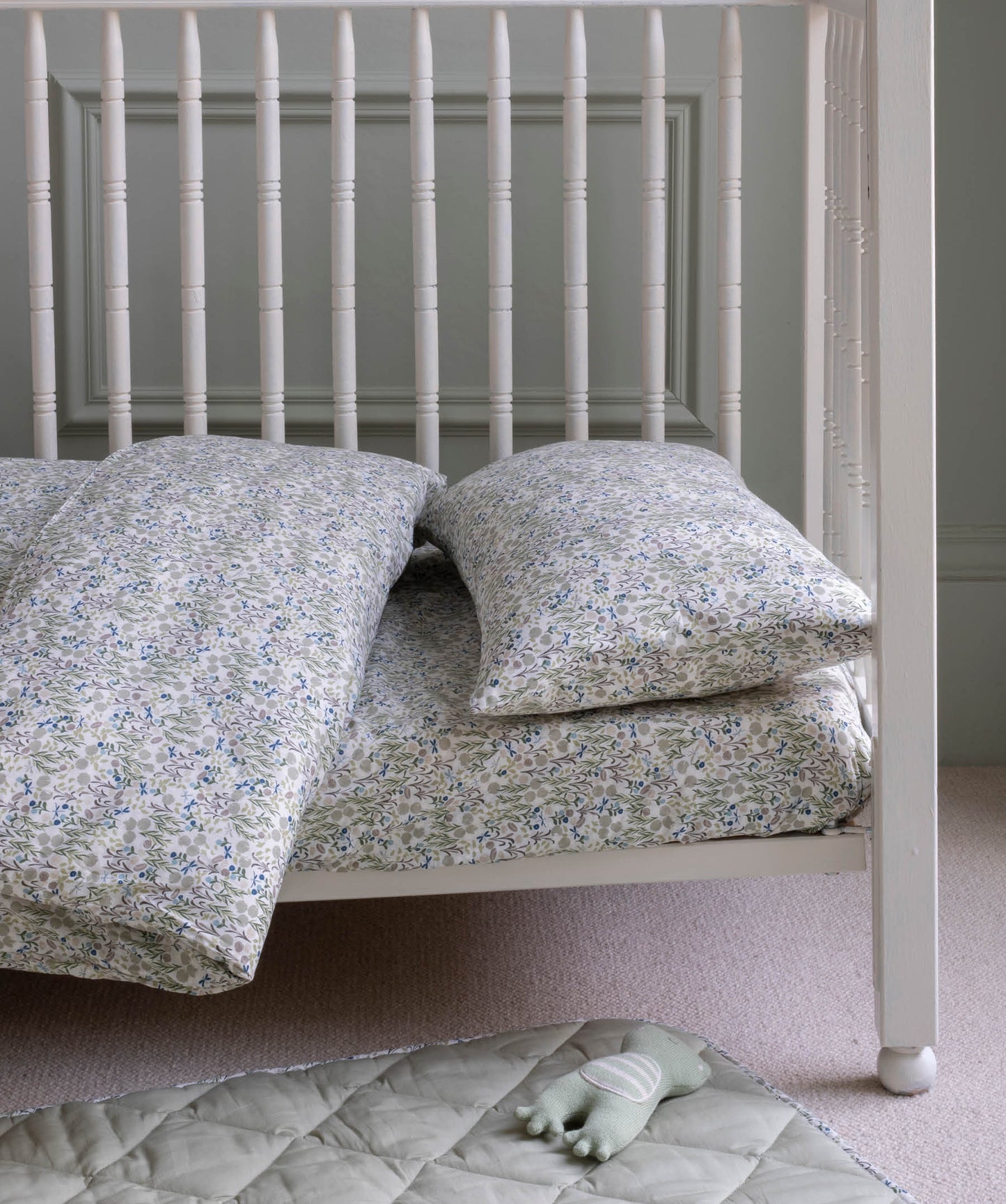Organic Cotbed Fitted Sheet - Riverbank