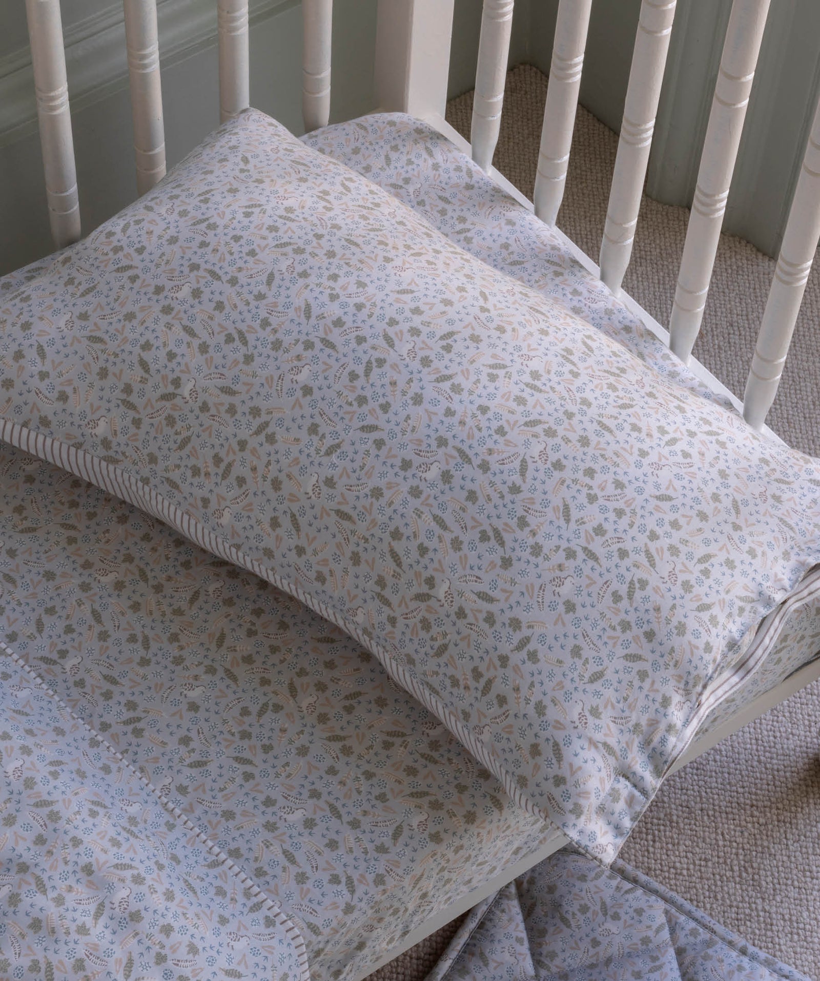 Organic Cotbed Fitted Sheet - Nature Trail