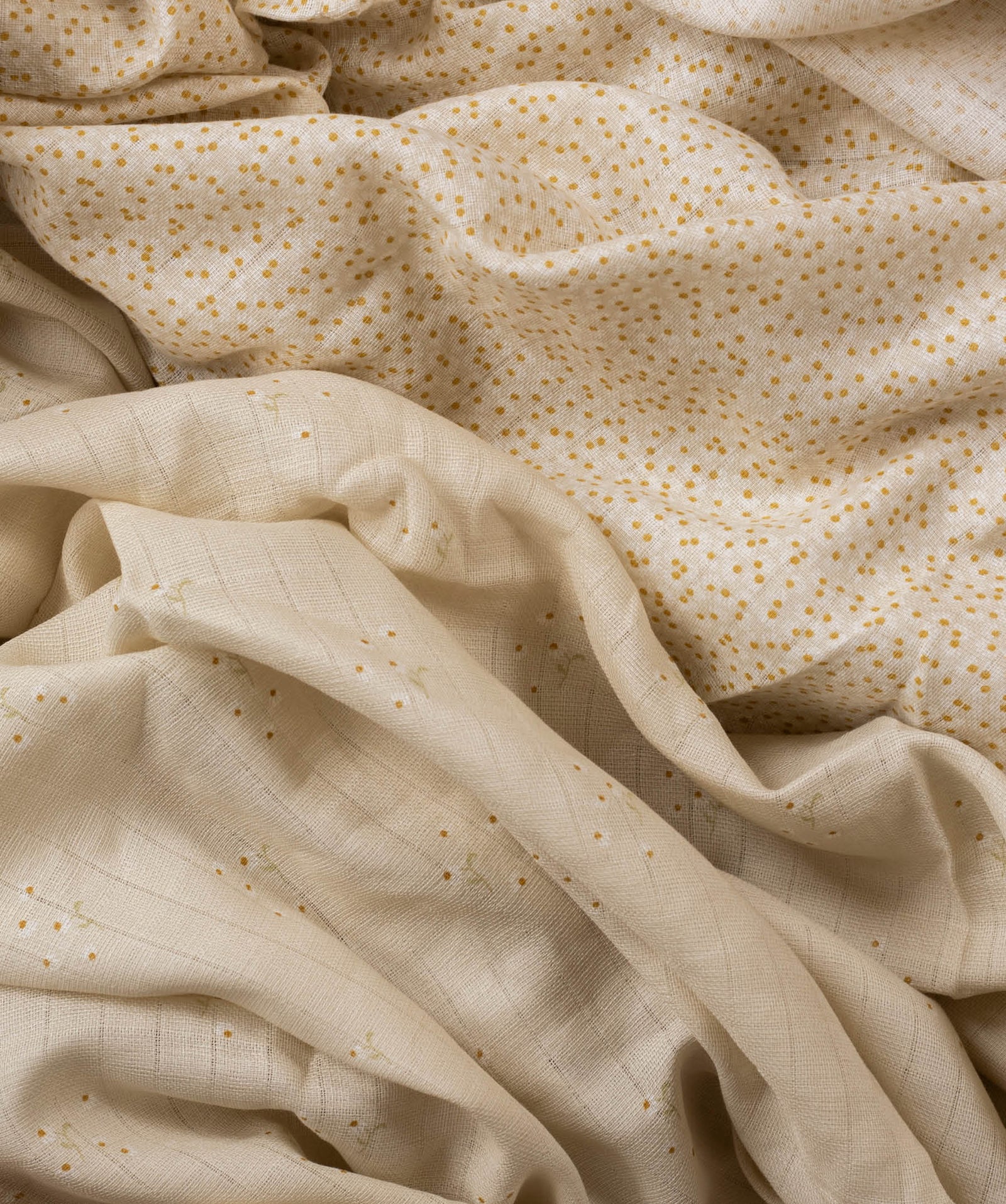 Organic Cotton Baby Muslin Swaddles, Set of 2 - Wild Chamomile / Daisy Meadow
