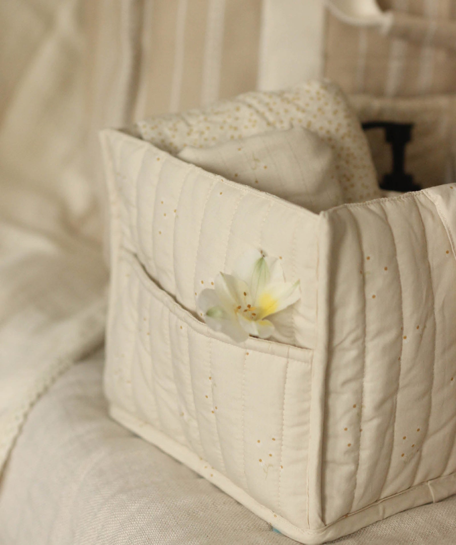 Nappy Caddy - Wild Chamomile