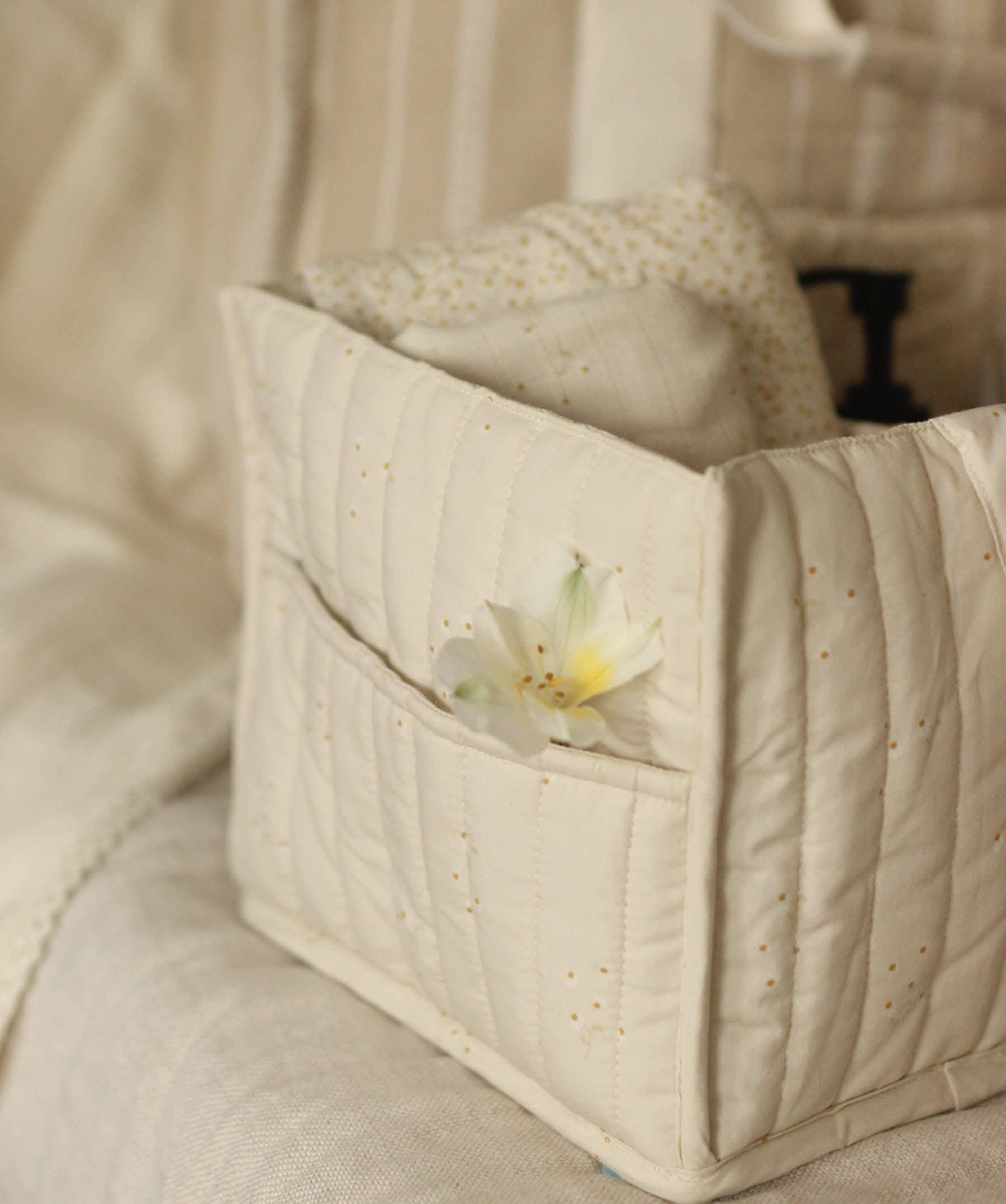 Nappy Caddy - Wild Chamomile