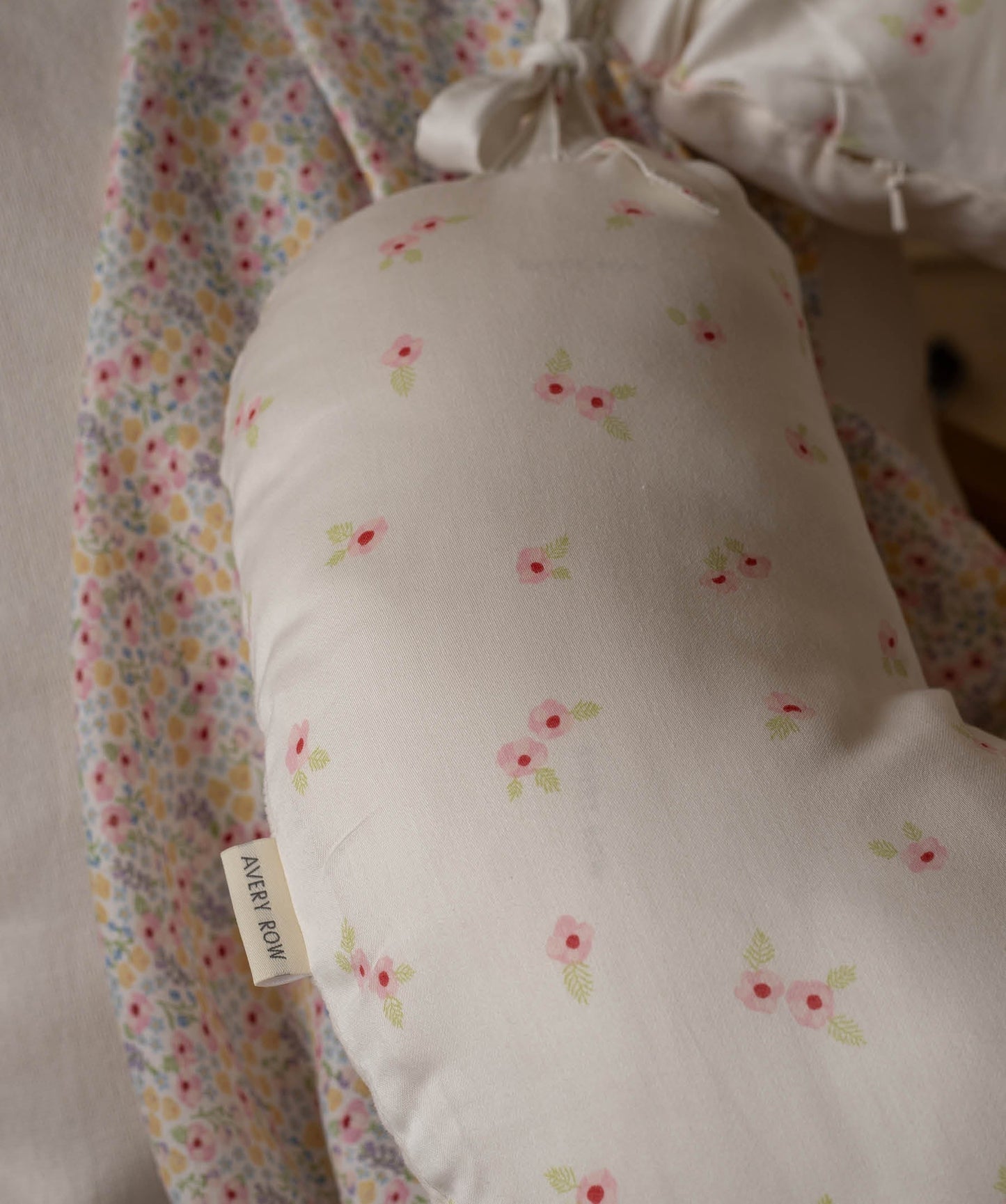 Nursing Pillow - Anemone