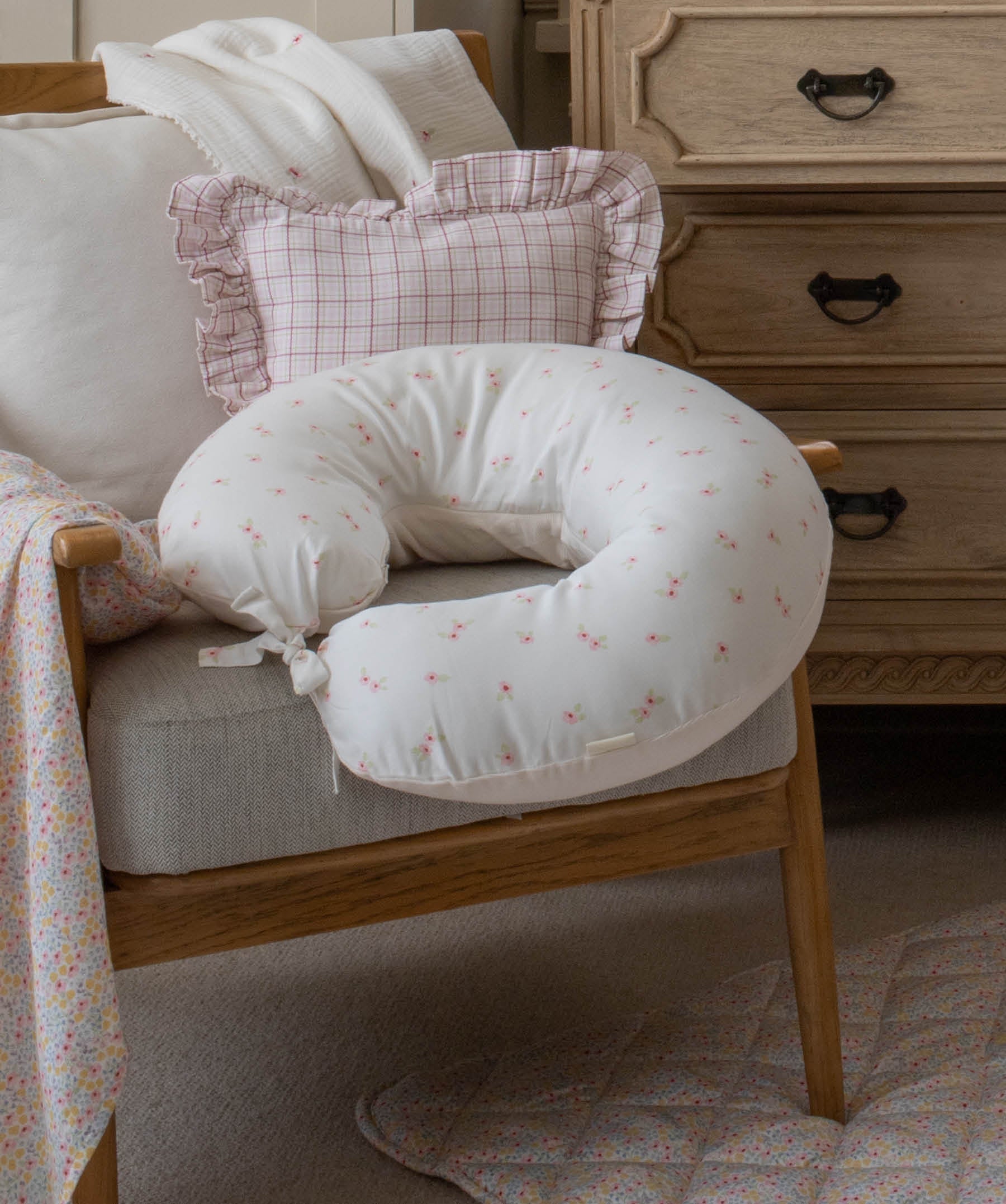 Nursing Pillow - Anemone