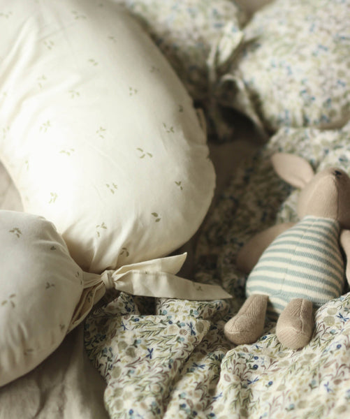 Nursing Pillow - Nettle Scatter