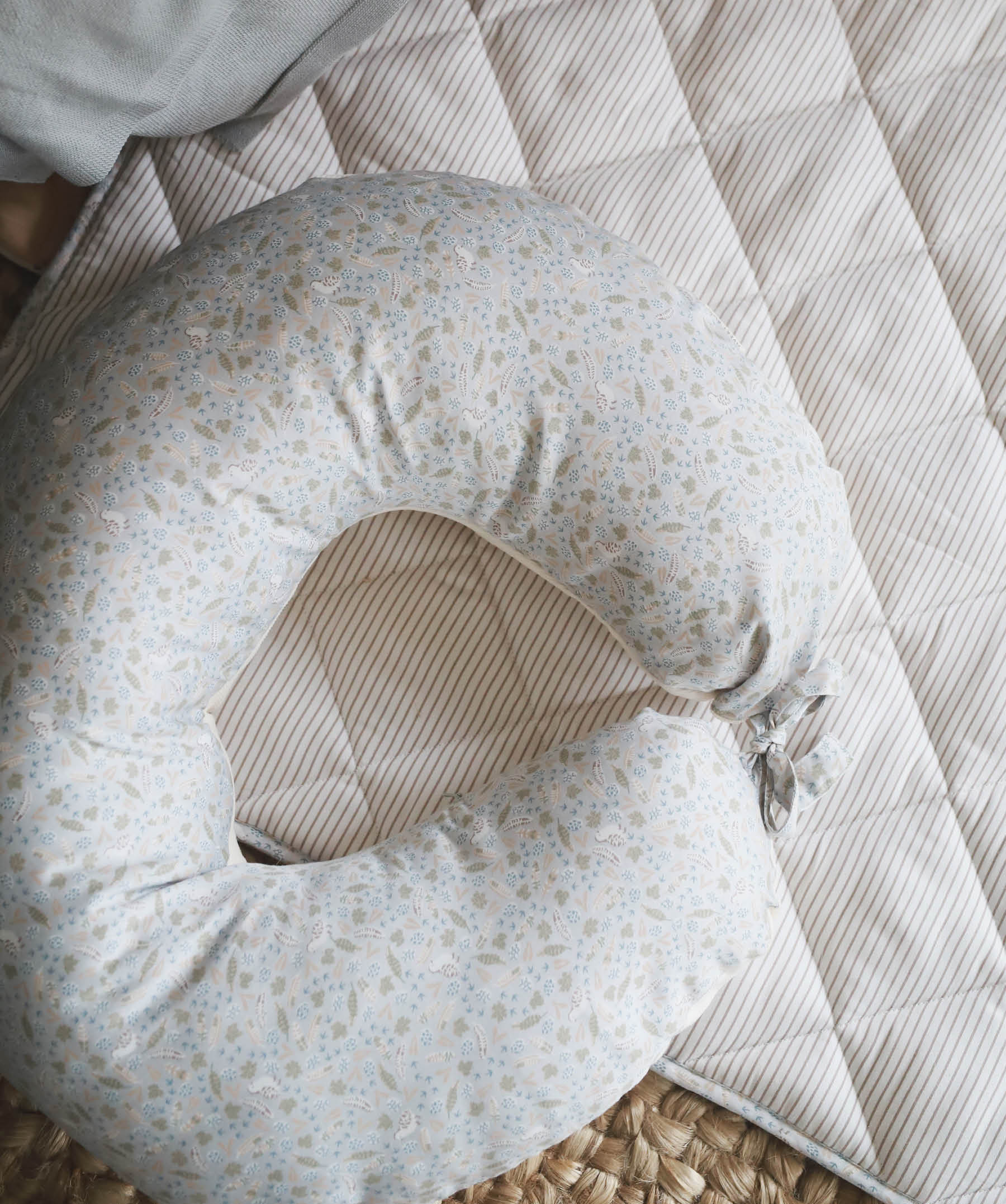 Nursing Pillow - Nature Trail