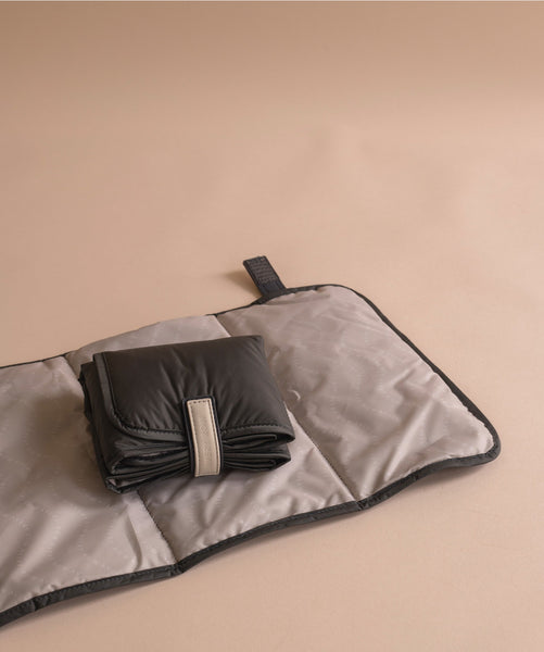 Baby Changing Tote Bag - Soft Black