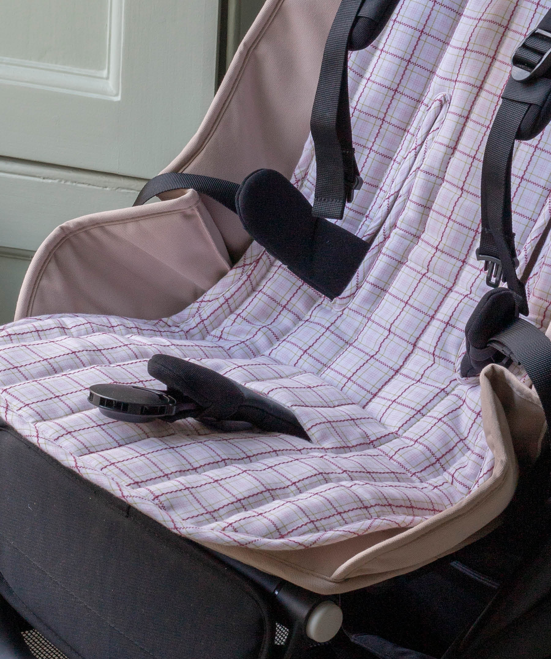 Pram Liner - Anemone / Pink Check