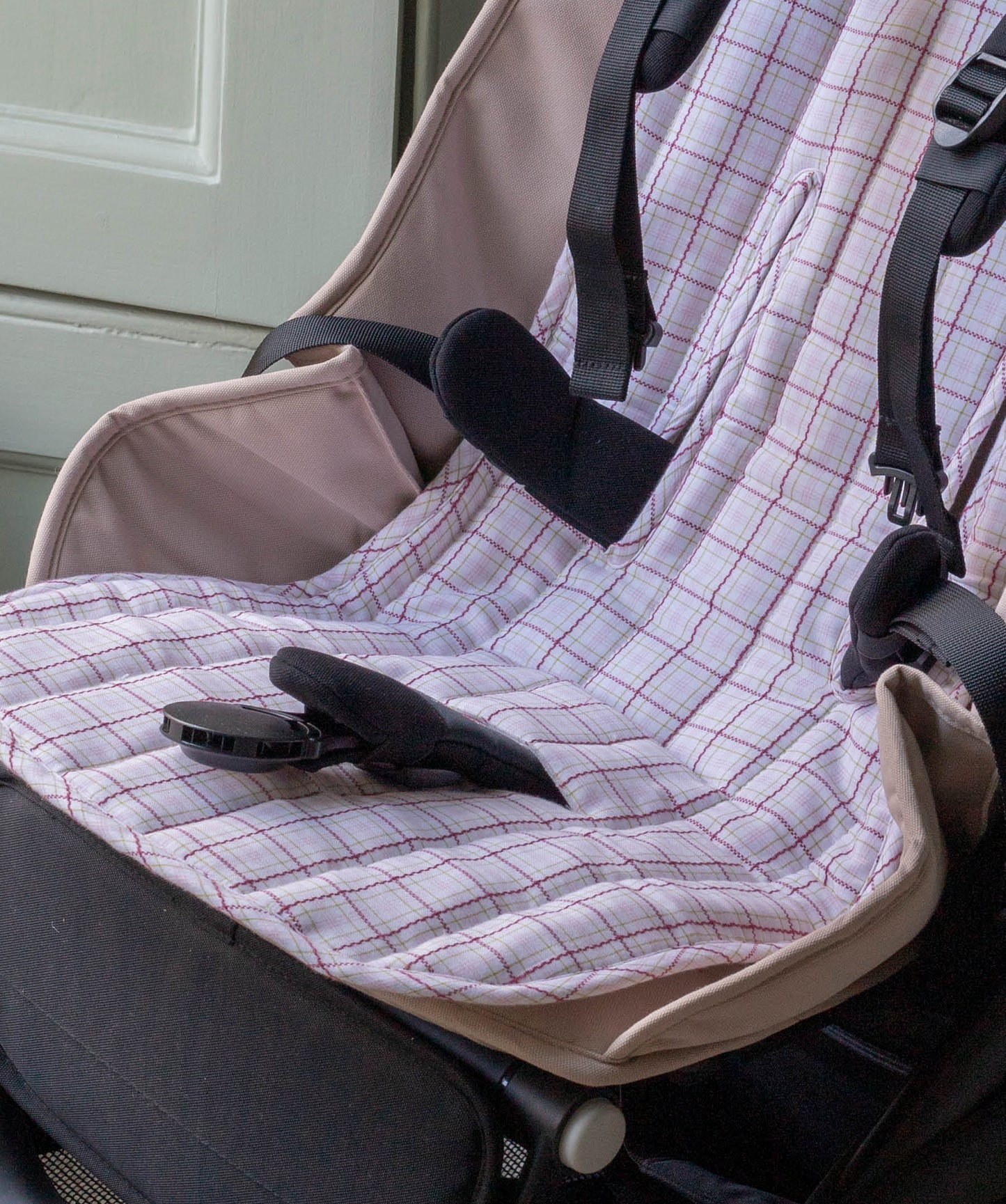 Pram Liner - Anemone / Pink Check