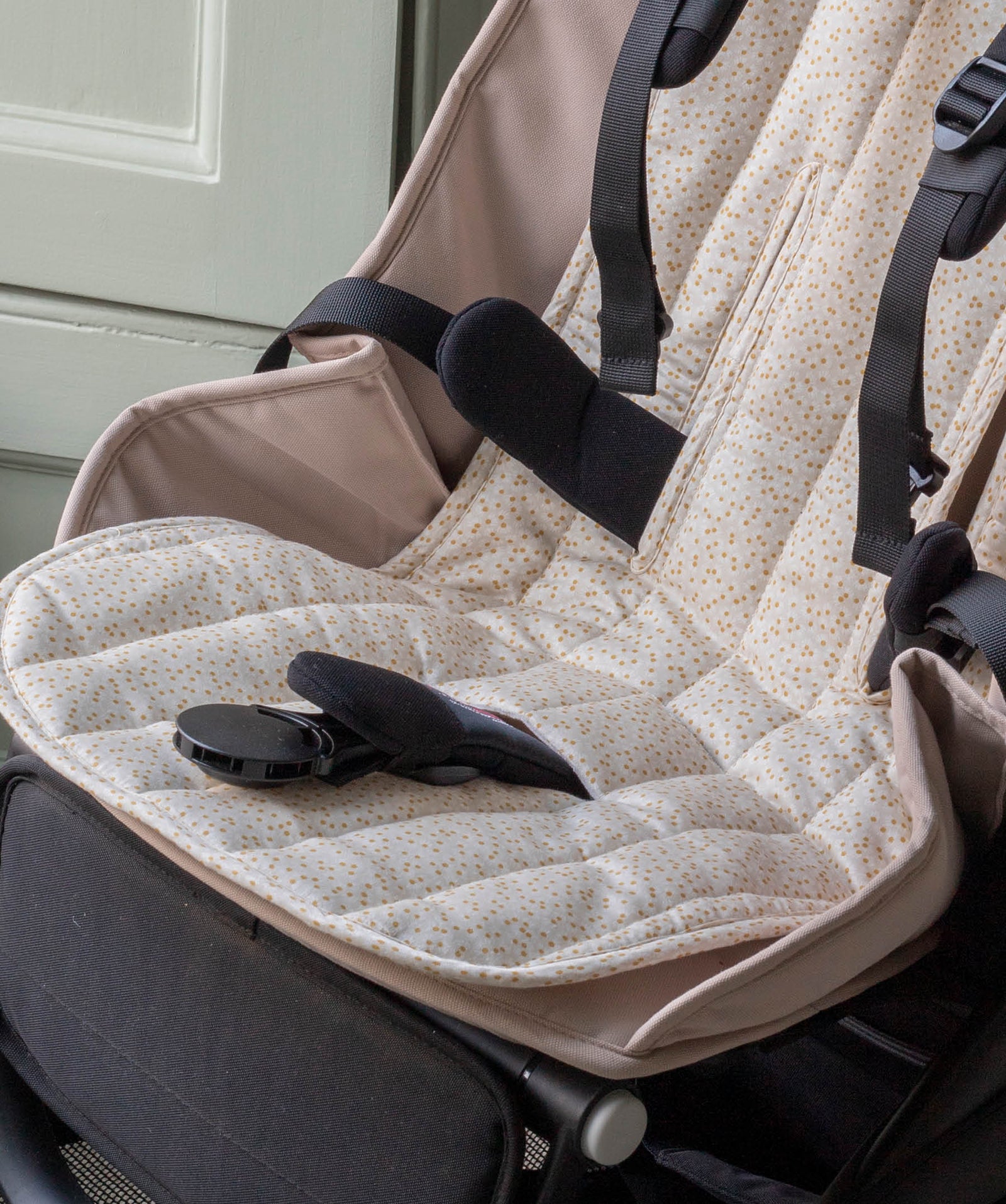 Pram Liner - Wild Chamomile / Daisy Meadow