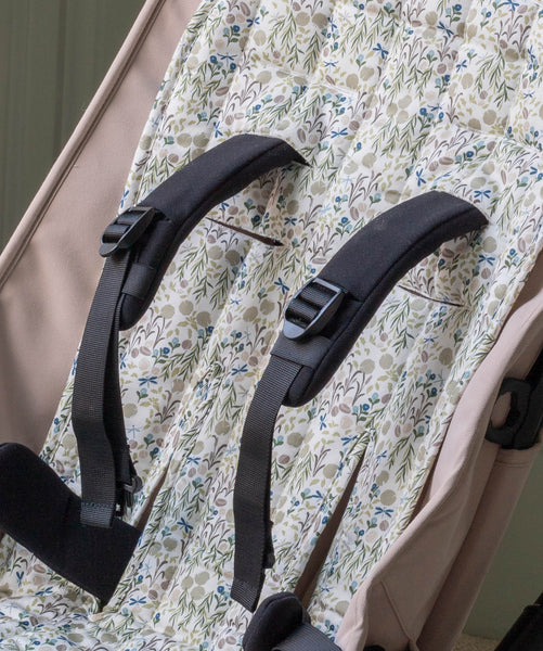 Pram Liner - Riverbank / Nettle Scatter