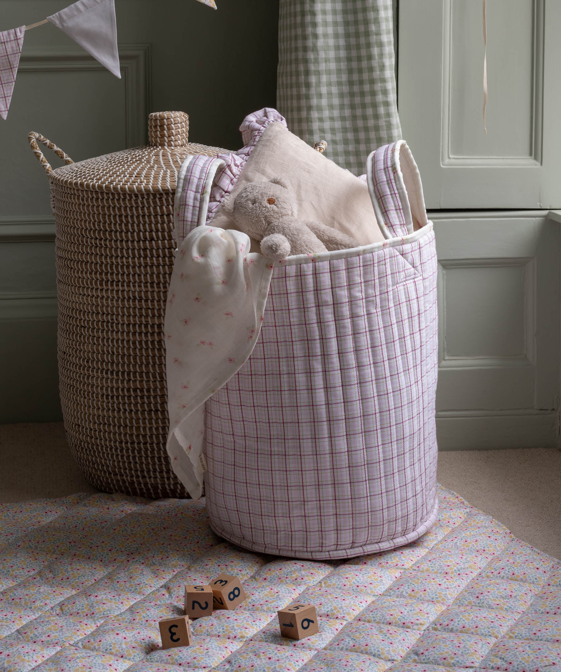 Large Quilted Storage Basket - Anemone / Pink Check