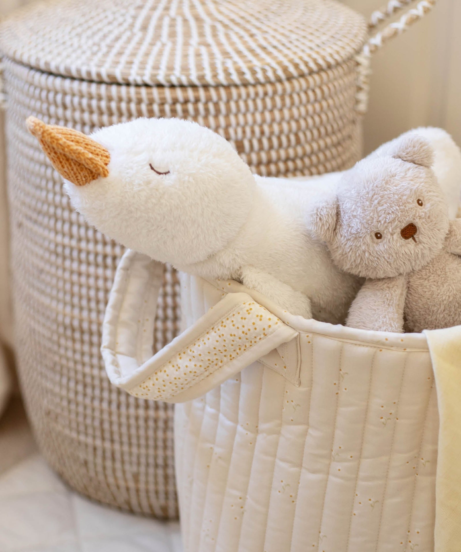 Large Quilted Storage Basket - Wild Chamomile / Daisy Meadow