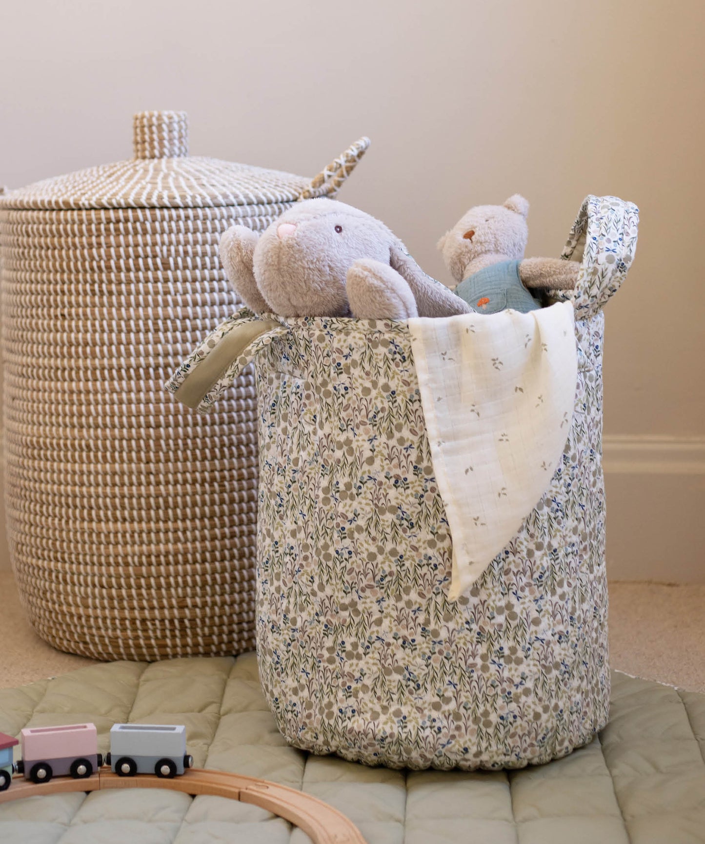 Large Quilted Storage Basket - Riverbank / Willow
