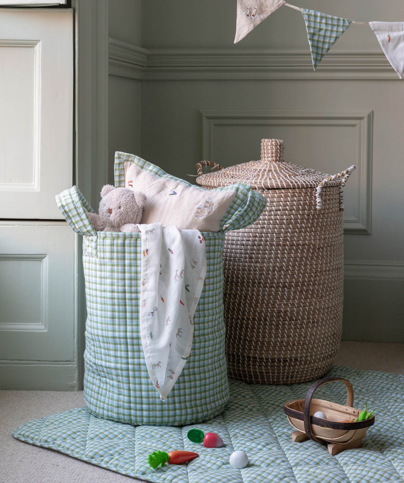 Large Quilted Storage Basket - Greenhouse Gingham / Little Farm