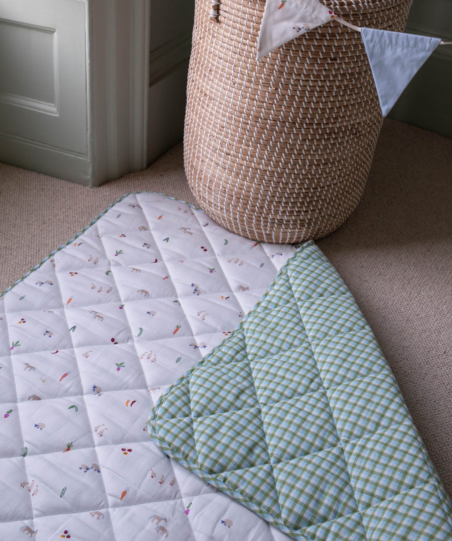 Stay & Play Mat - Little Farm