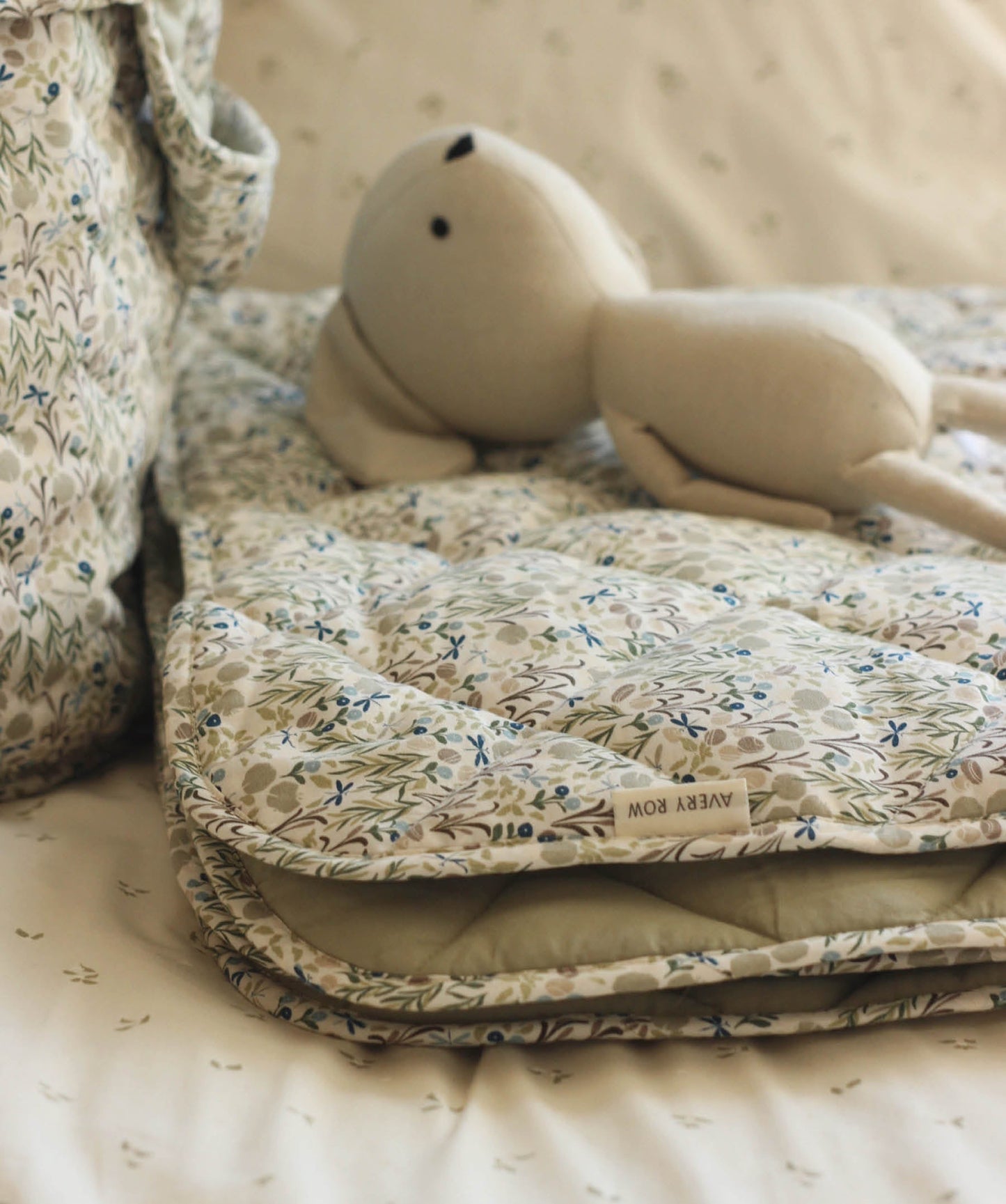 Stay & Play Mat - Riverbank