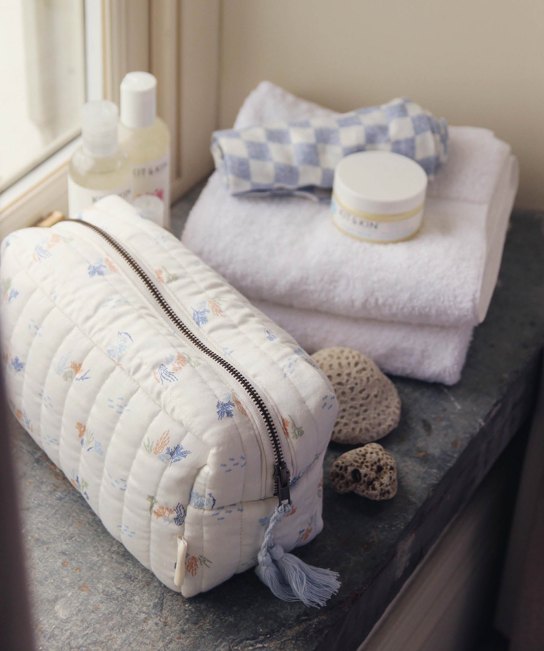 Wash bag - Coastline
