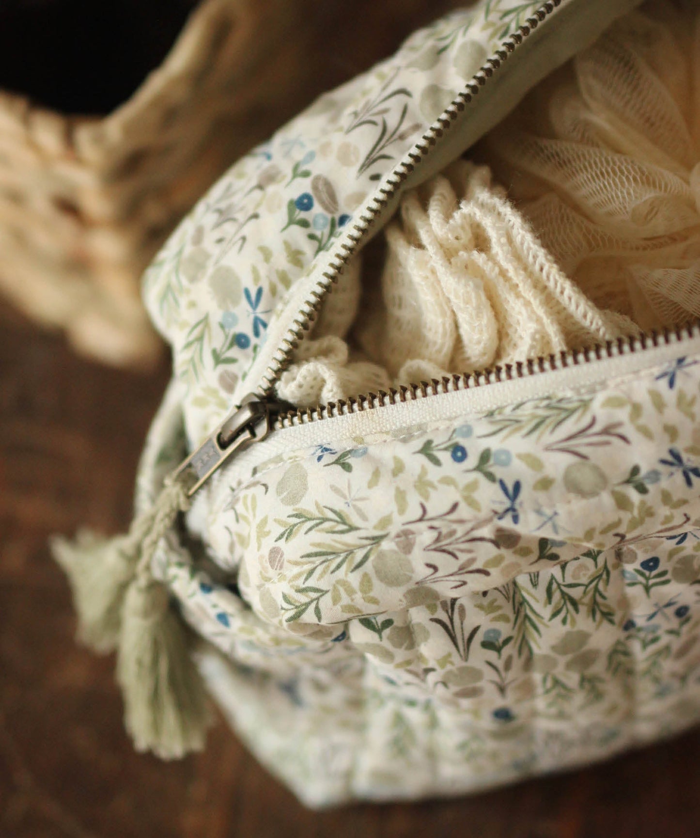 Wash Bag - Riverbank