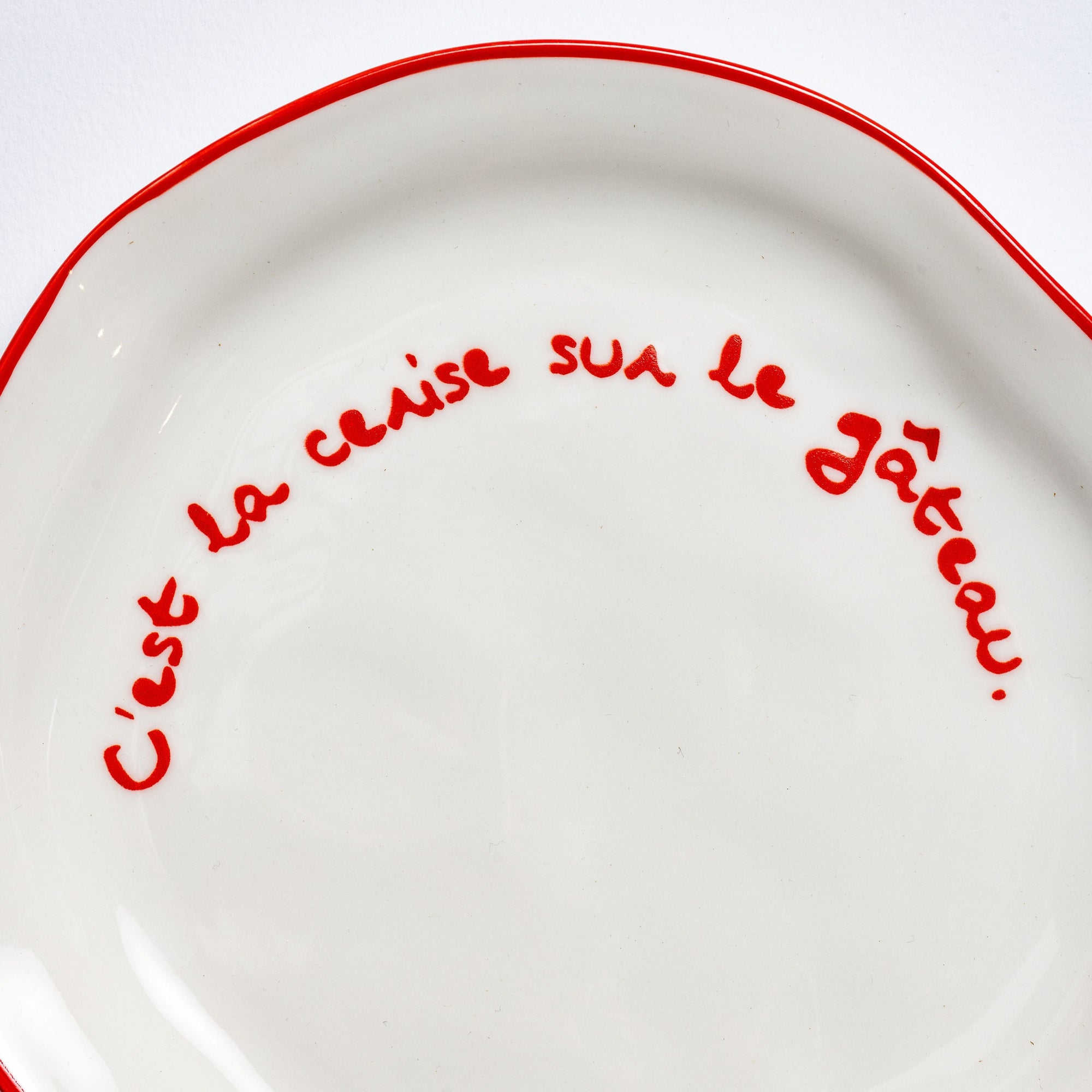 Statement Plate | C'est la cerise sur le gâteau