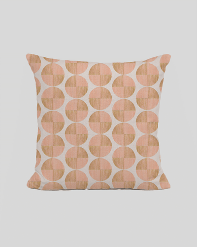 Elysia-cushioncover-peach