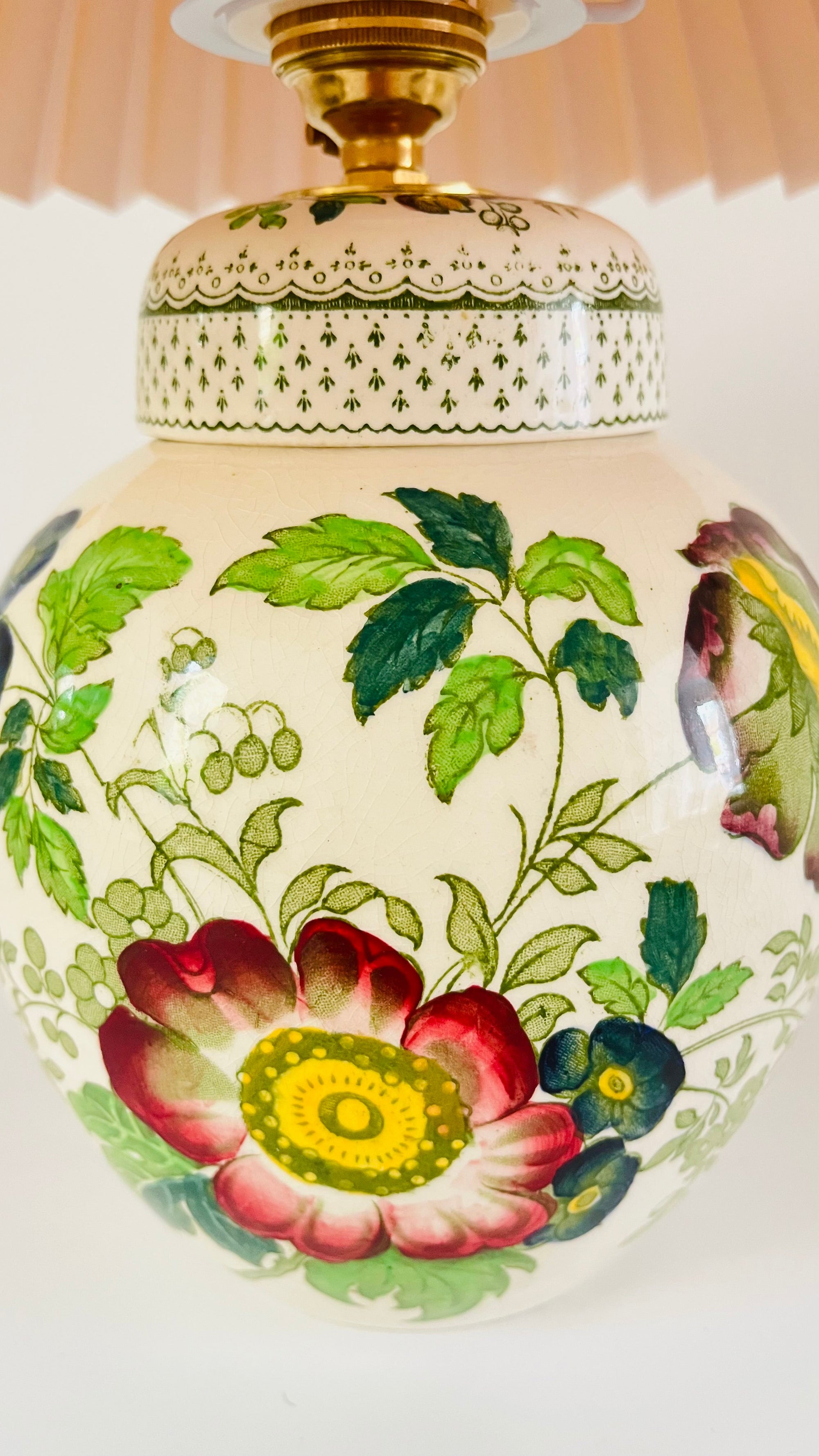 Antique Mason’s ‘Paynsley’ Jar Lamp
