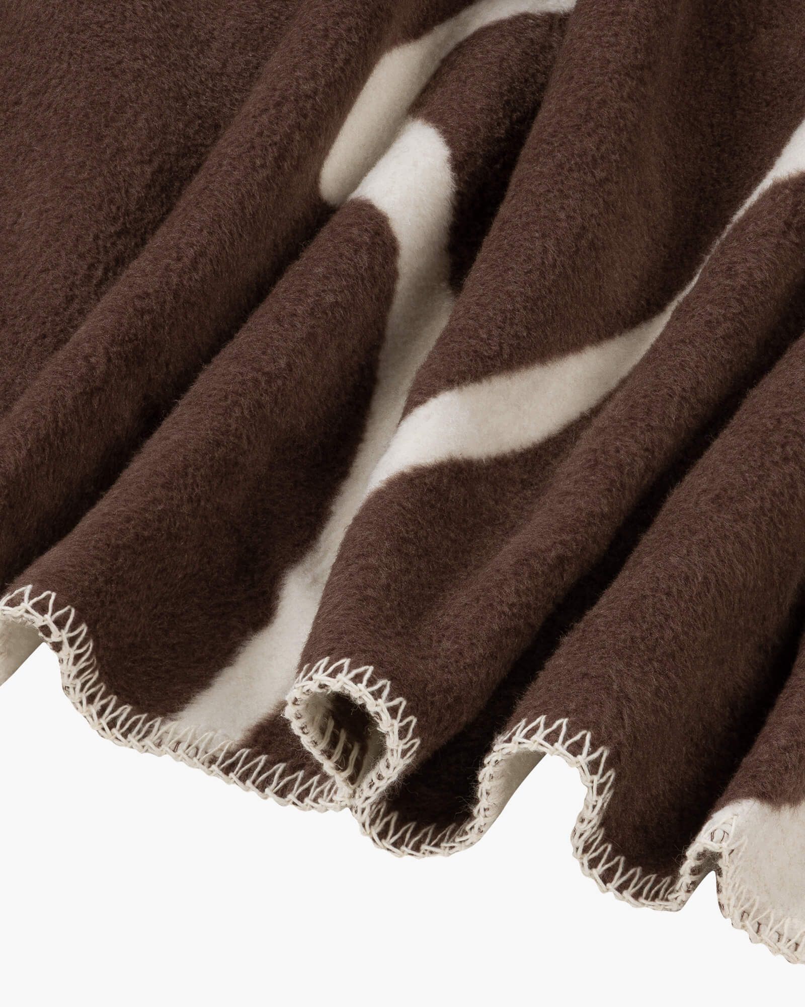 Felu Throw-