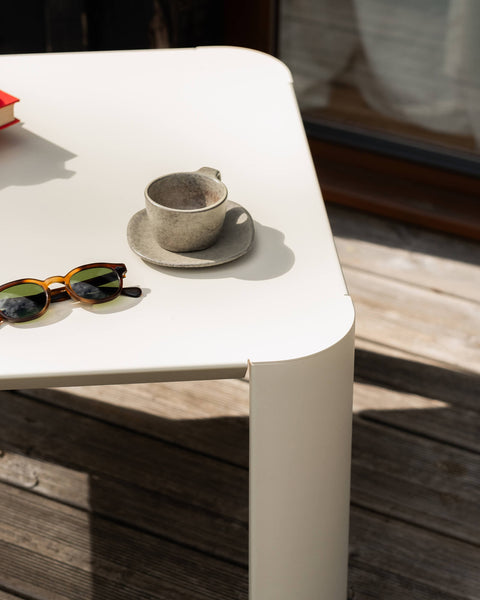 Fli Outdoor Coffee Table-