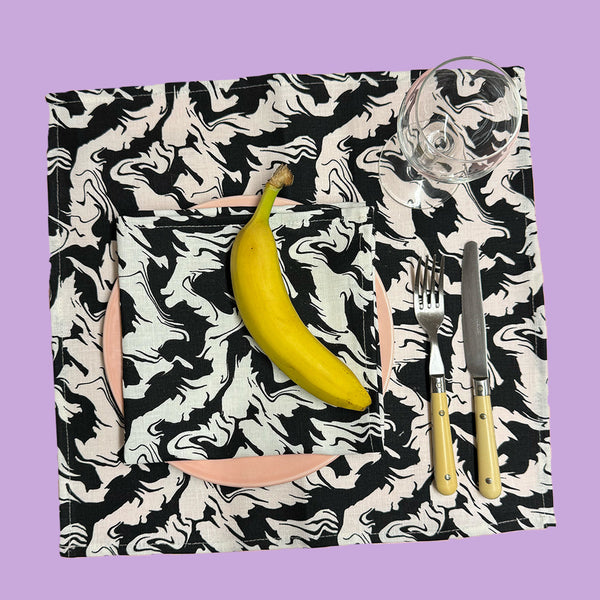 Napkin - Gilbert / Black (Set of 2)