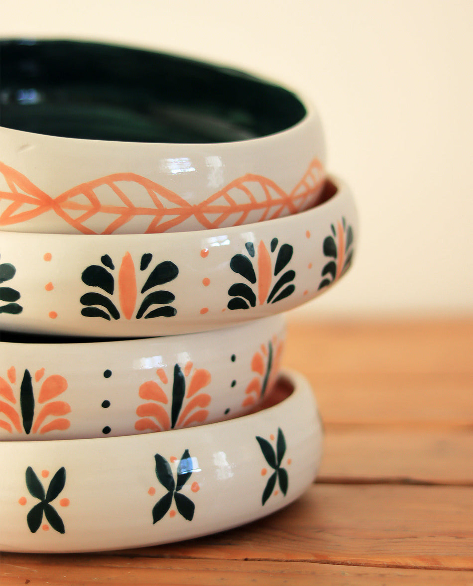 Grecian Leaf Deep Ceramic Plate 01