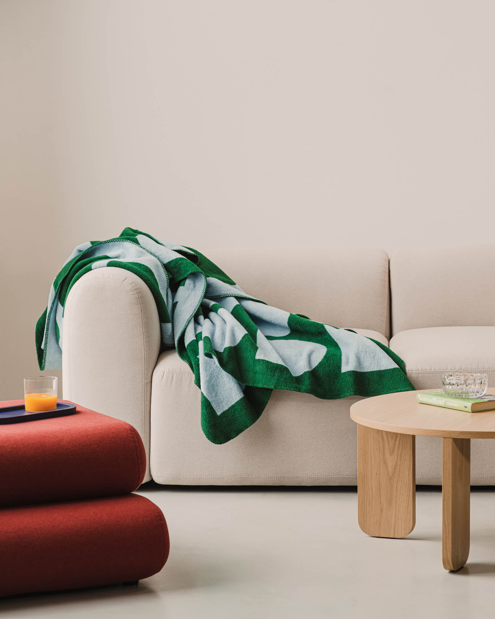 Gilli Throw-