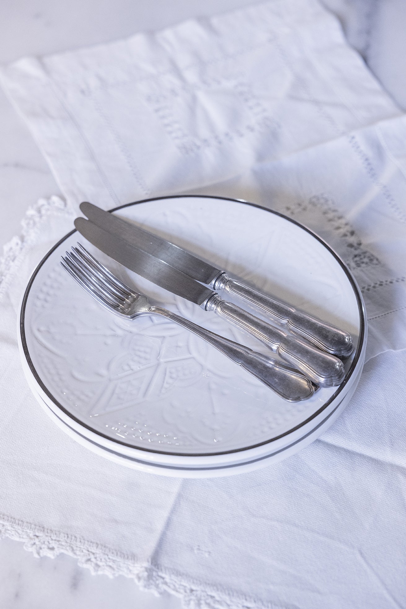 Dinner Plate - Silver Noor Imprint