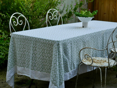 Green wiggle pattern linen tablecloth Marla Primrose