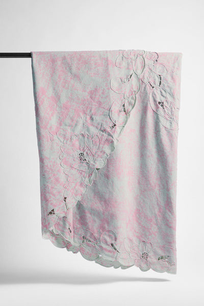 Village Vanguard Tablecloth in Ice Blue Peony Speckle