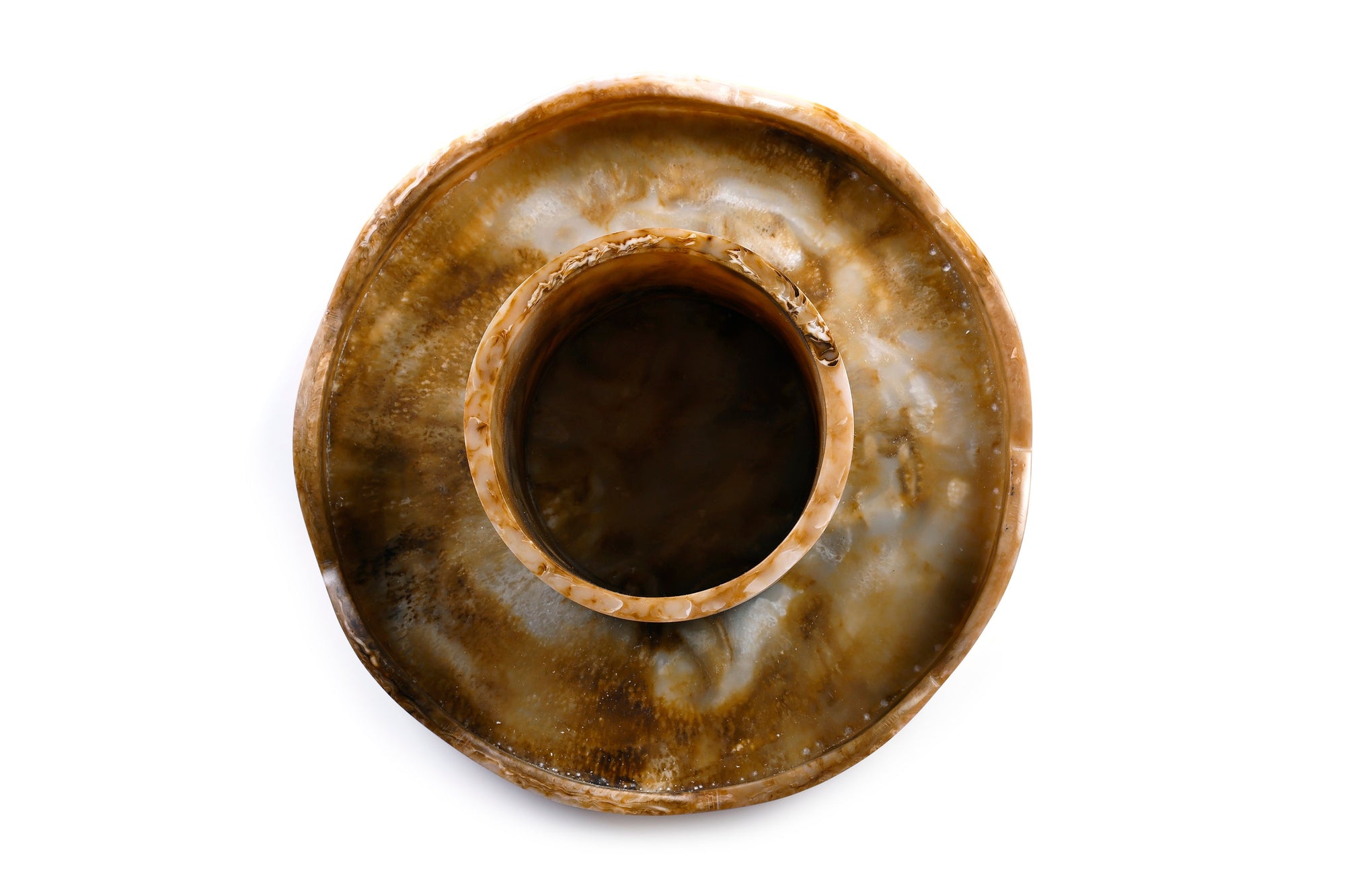 Scallop Resin Cake Stand, Brown  - 9.5x4.5 Inches