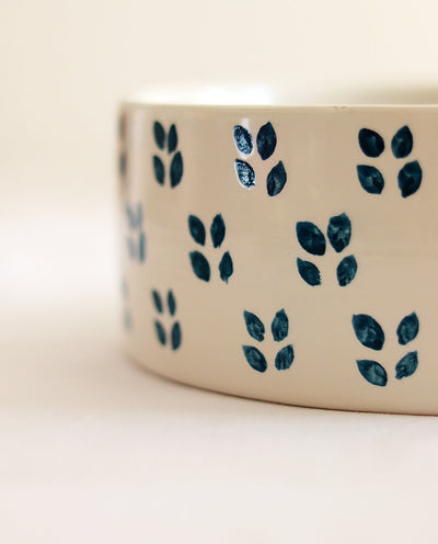 HANDCRAFTED CERAMIC BOWL WITH PETROL LEAFS