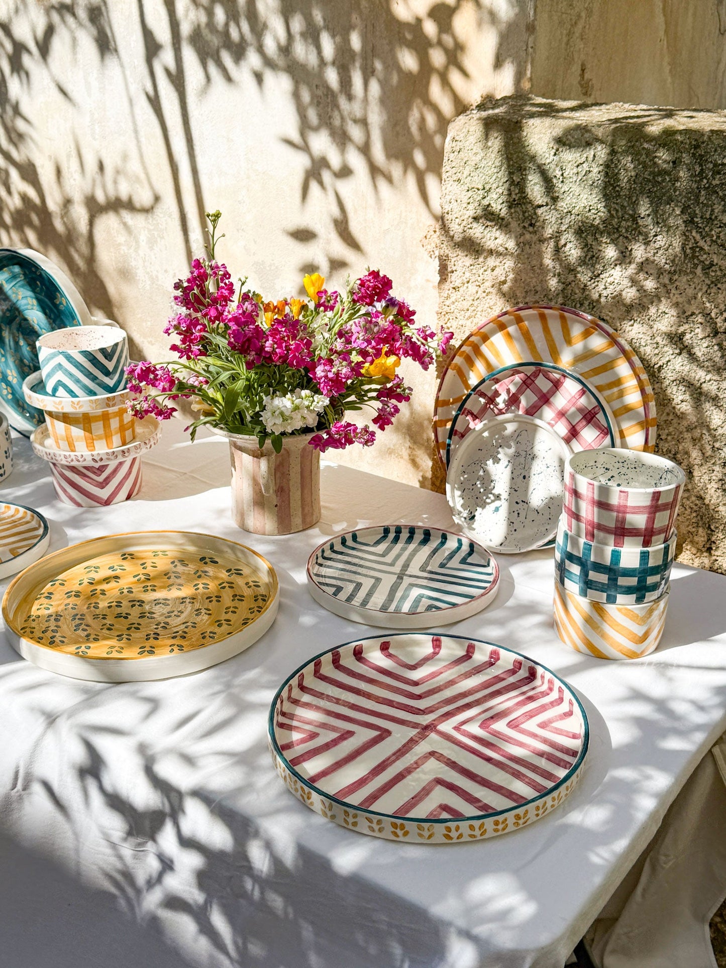 HANDMADE CERAMIC TABLEWARE COLLECTION