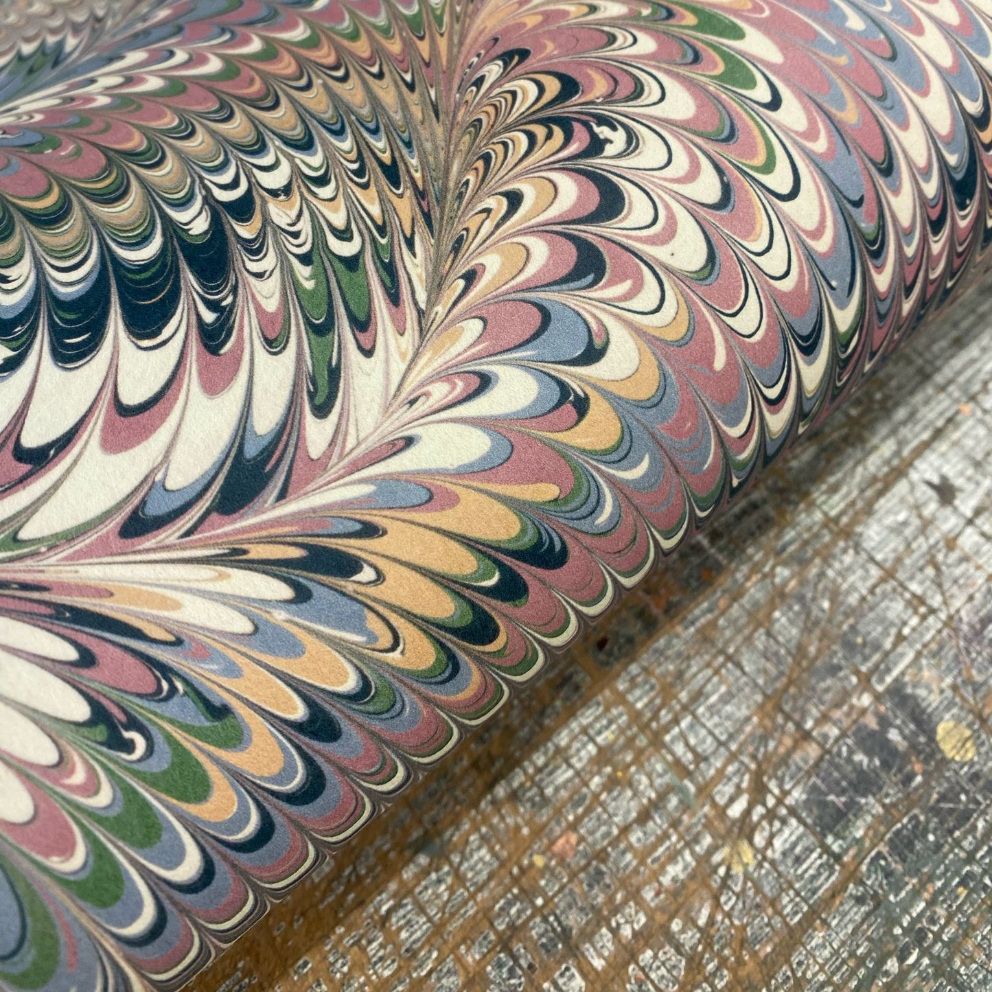 Marbled Wallpaper - 'Whirl' Col: Dalloway - Non-Woven