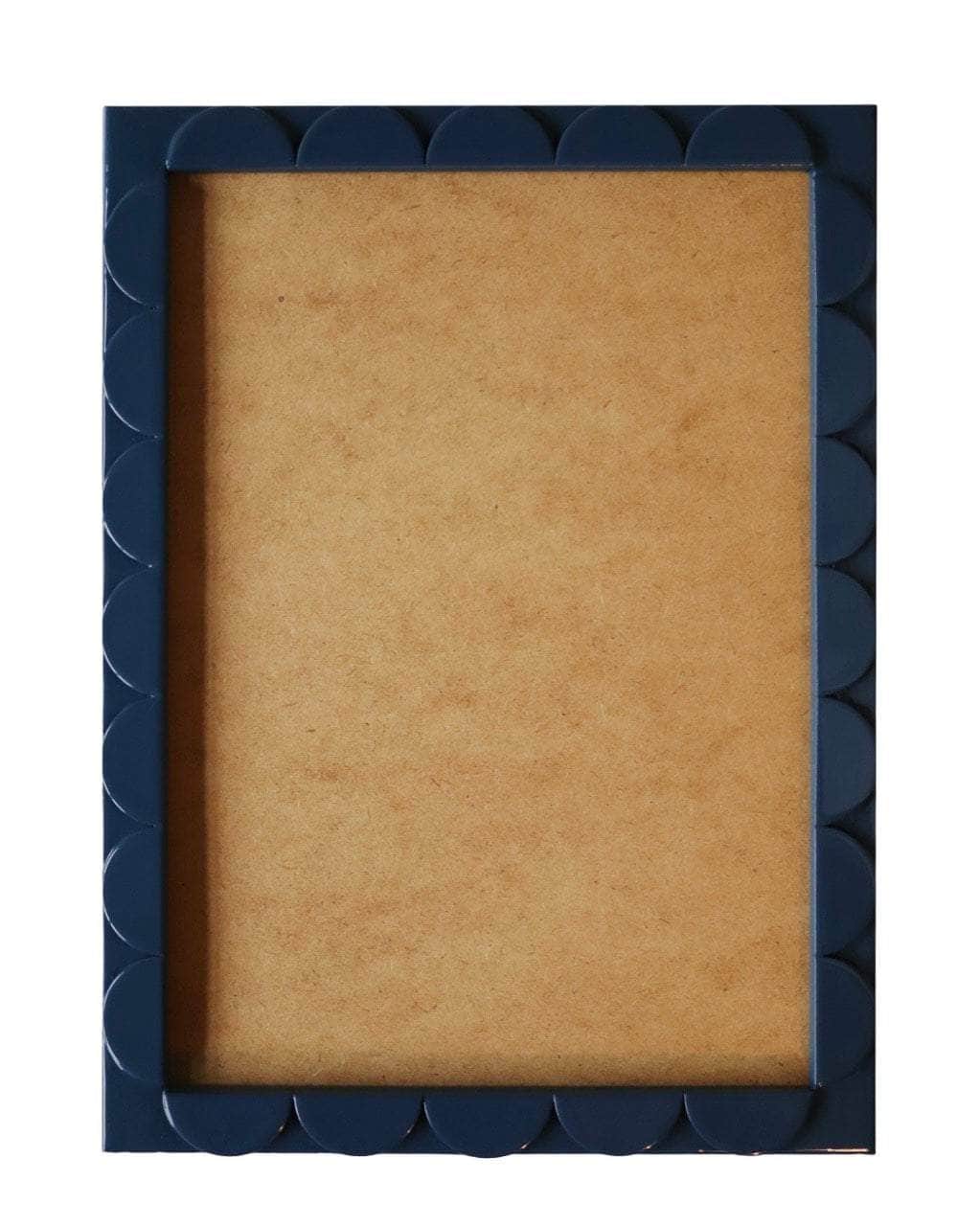 Scallop Picture Frame