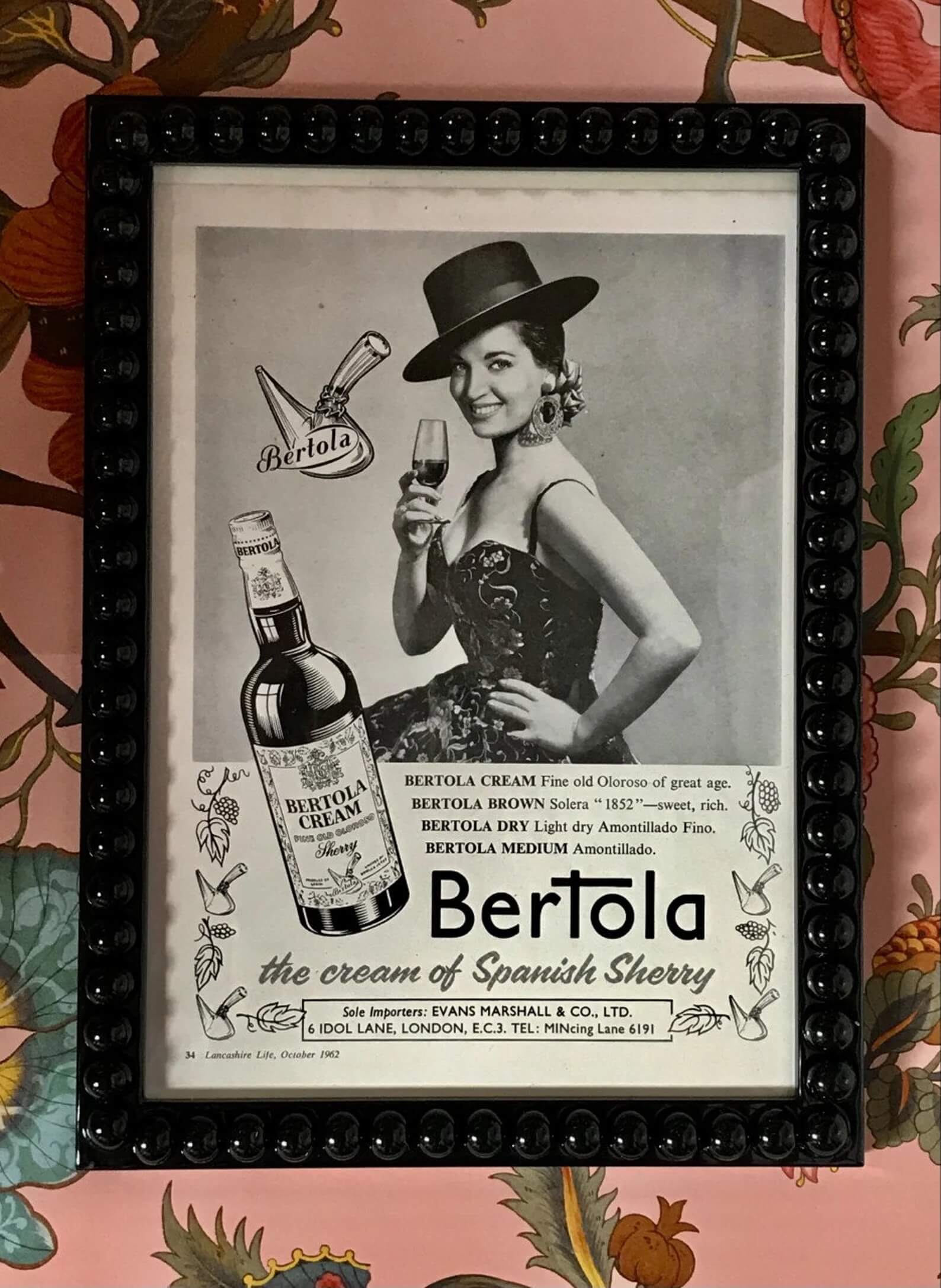 Black Bobbin Frame with poster 