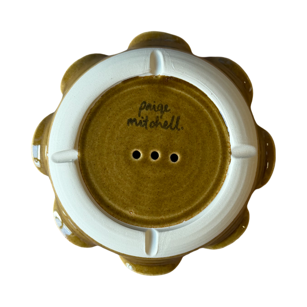 Frilly Soap Dish - Honey