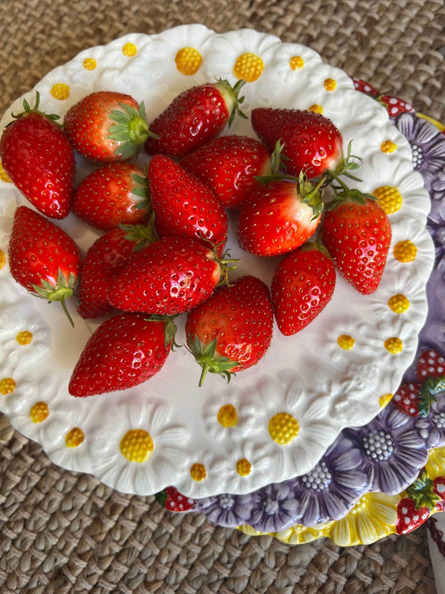 Nonna Strawberry Plate