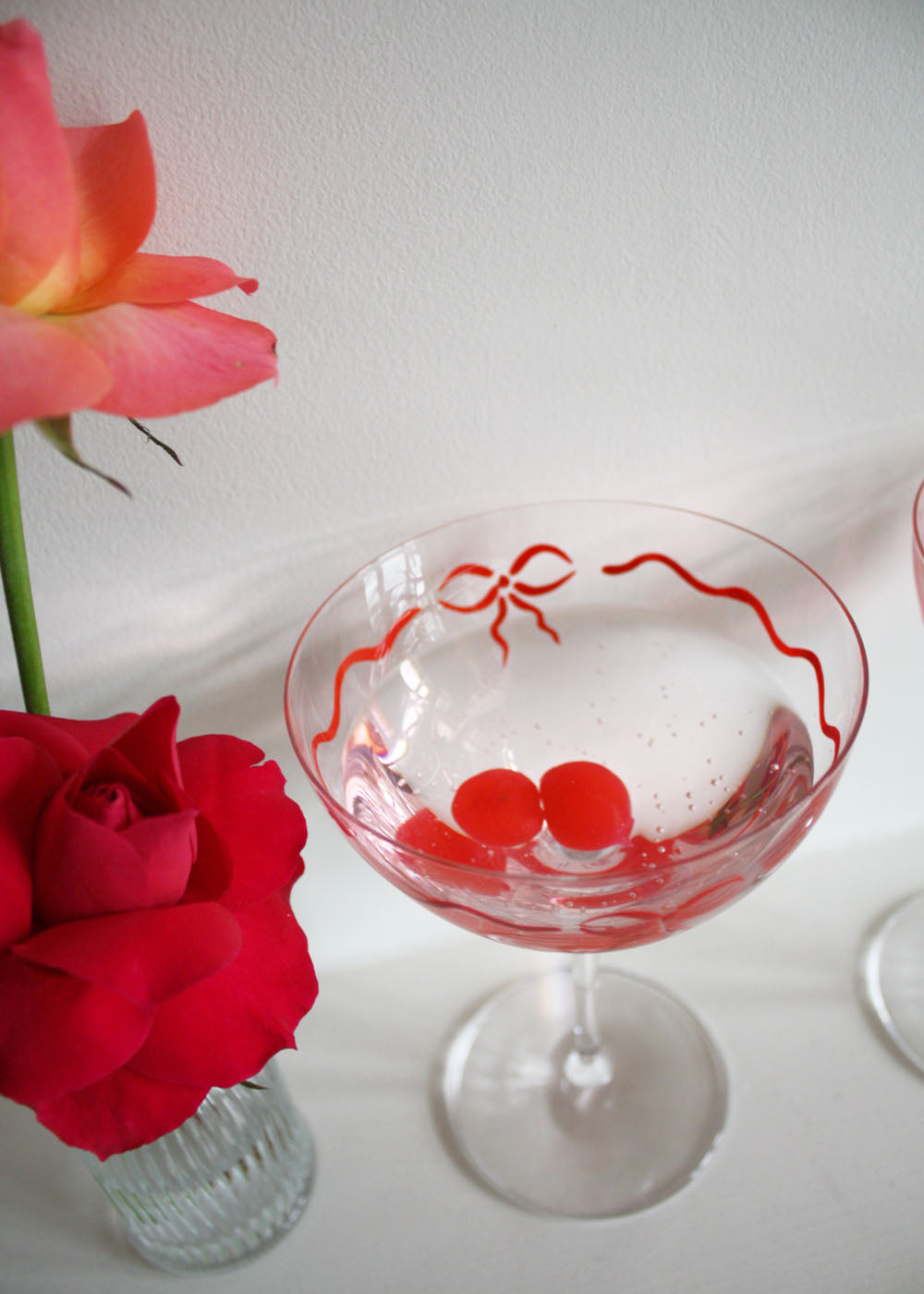 Red Bow Coupe Glasses Pair