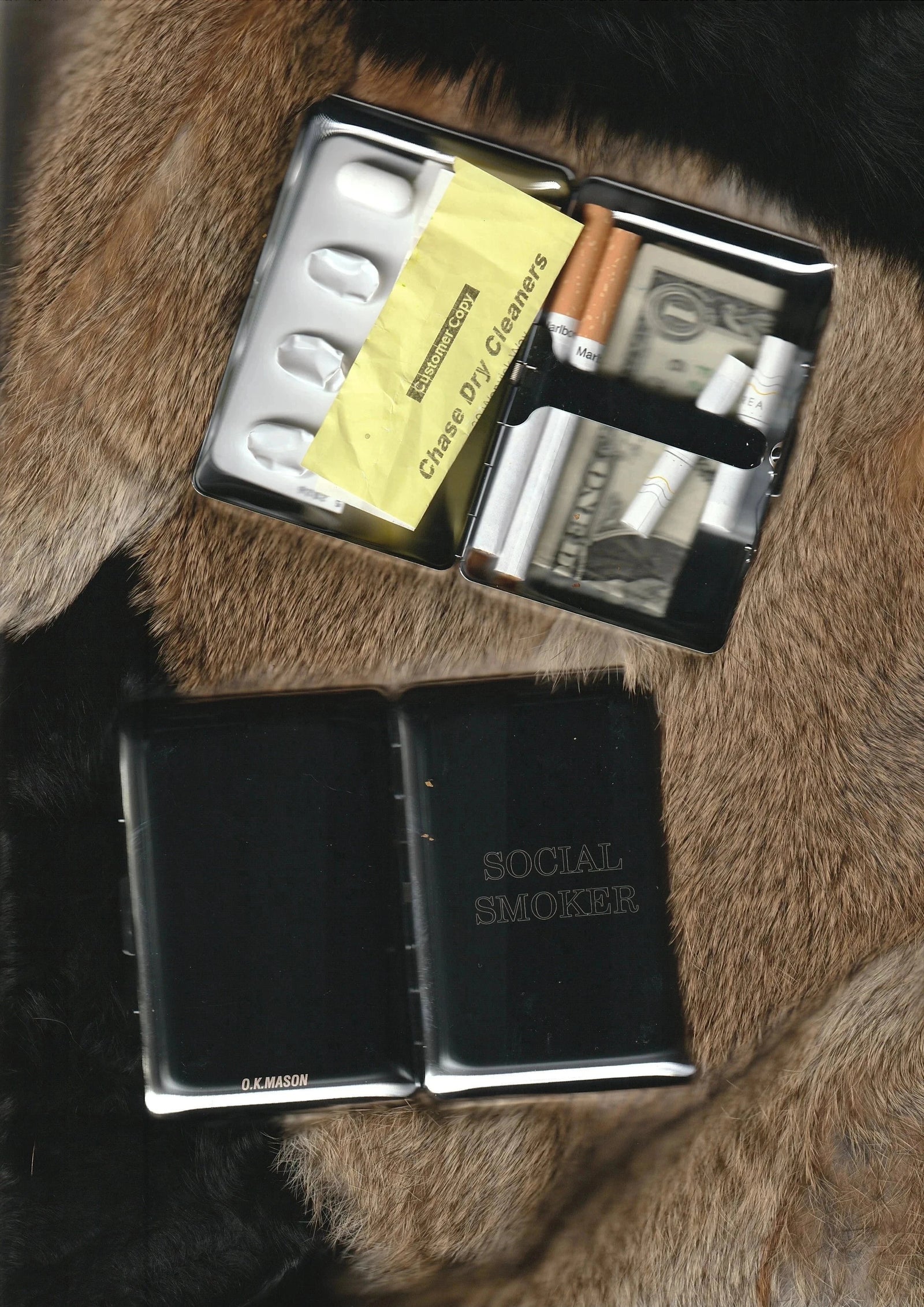 Social Smoker Cigarette Case