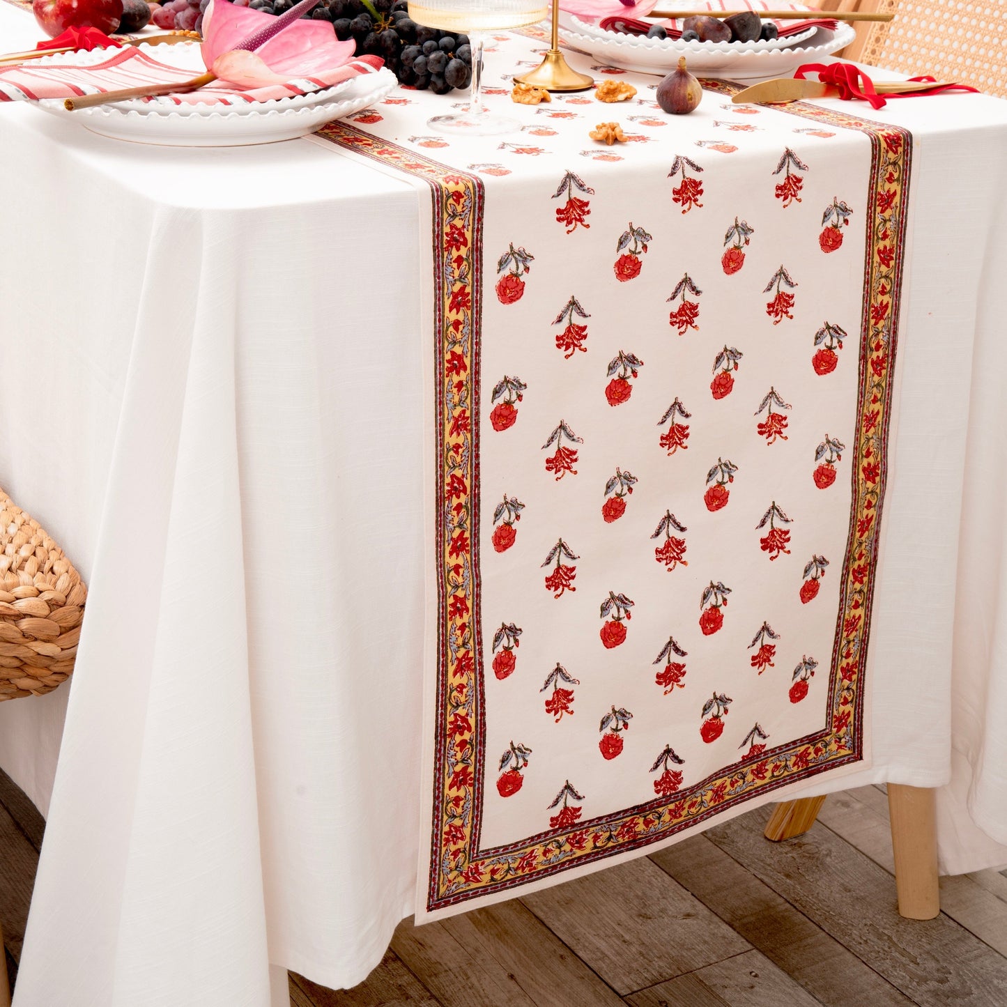 Roja Table Runner