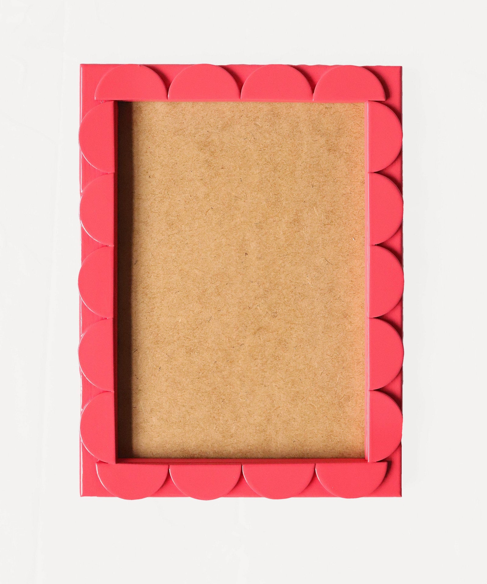 Scallop Picture Frame