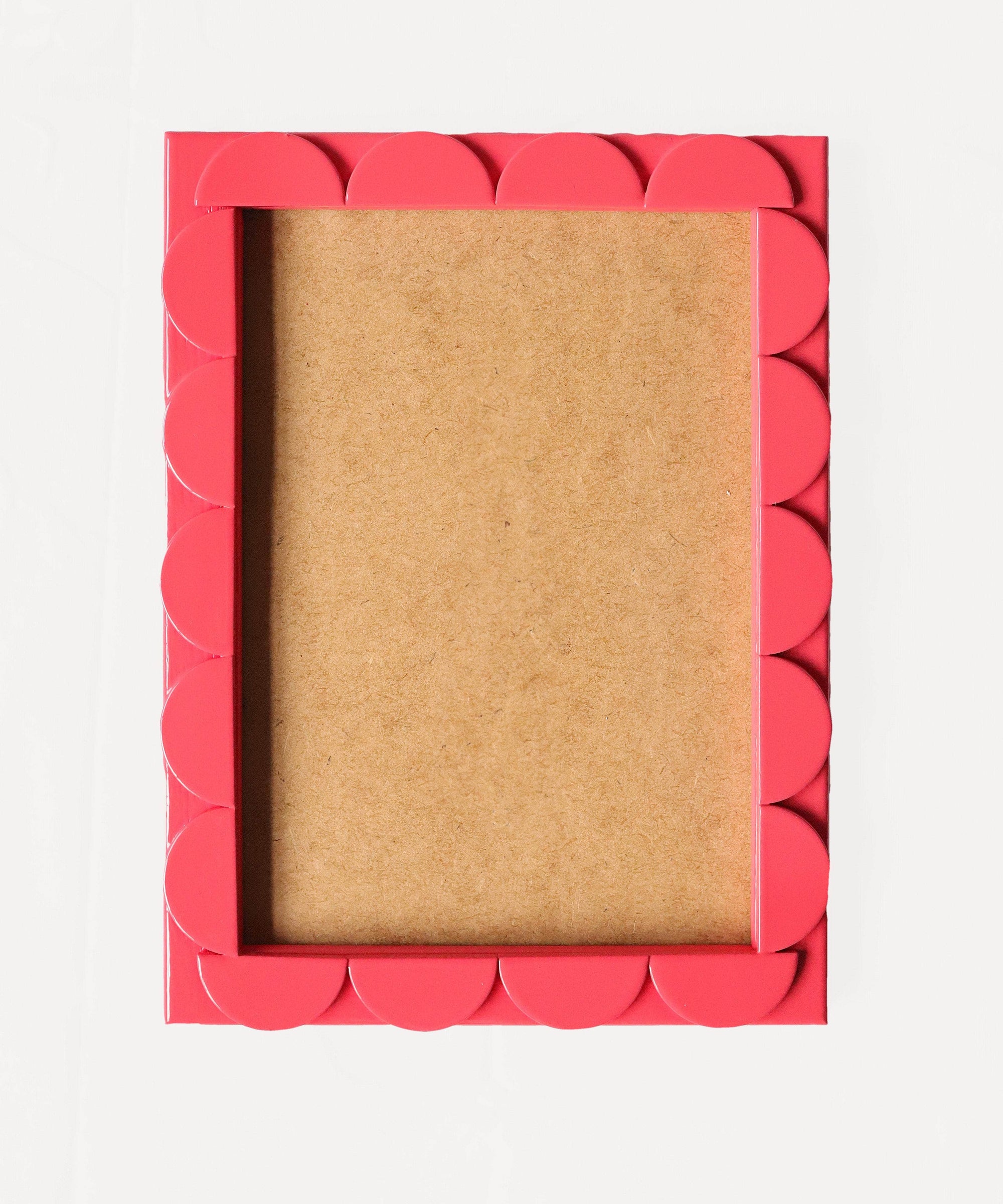 Scallop Picture Frame