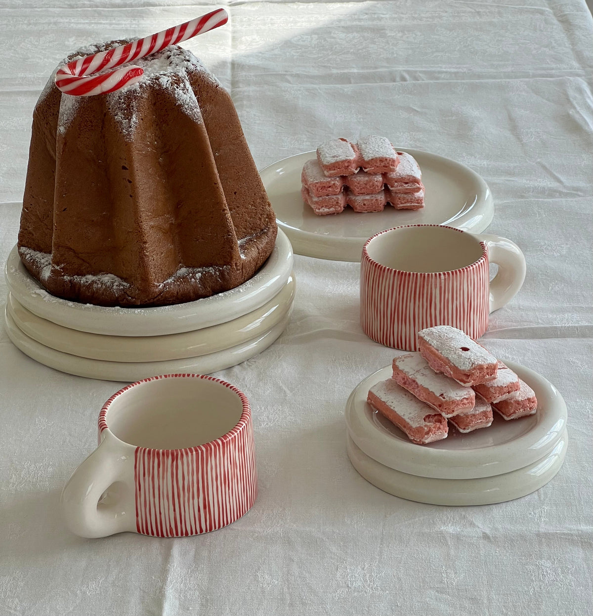 Mug Red Linen