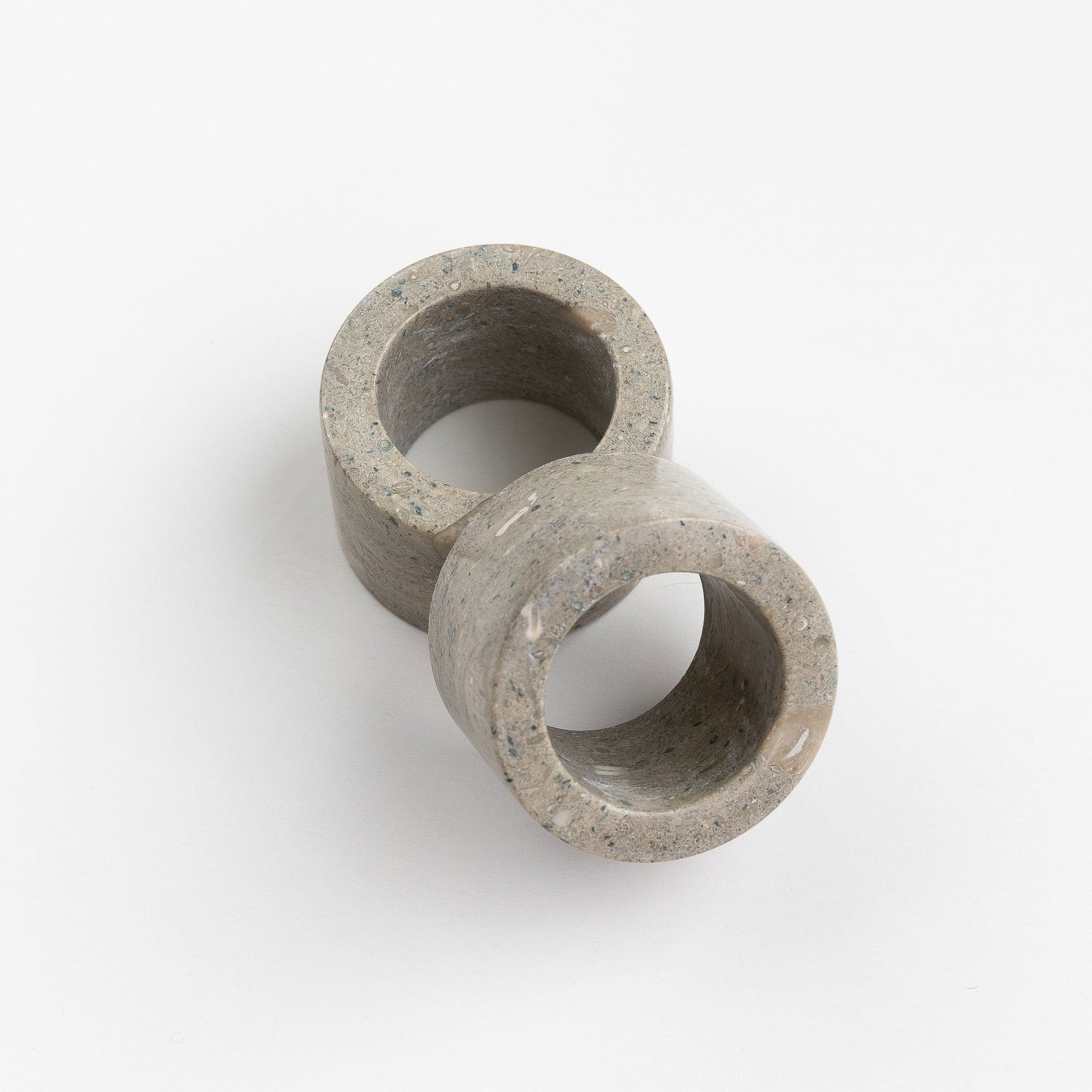 Mia Marble Napkin Ring Set Rustic