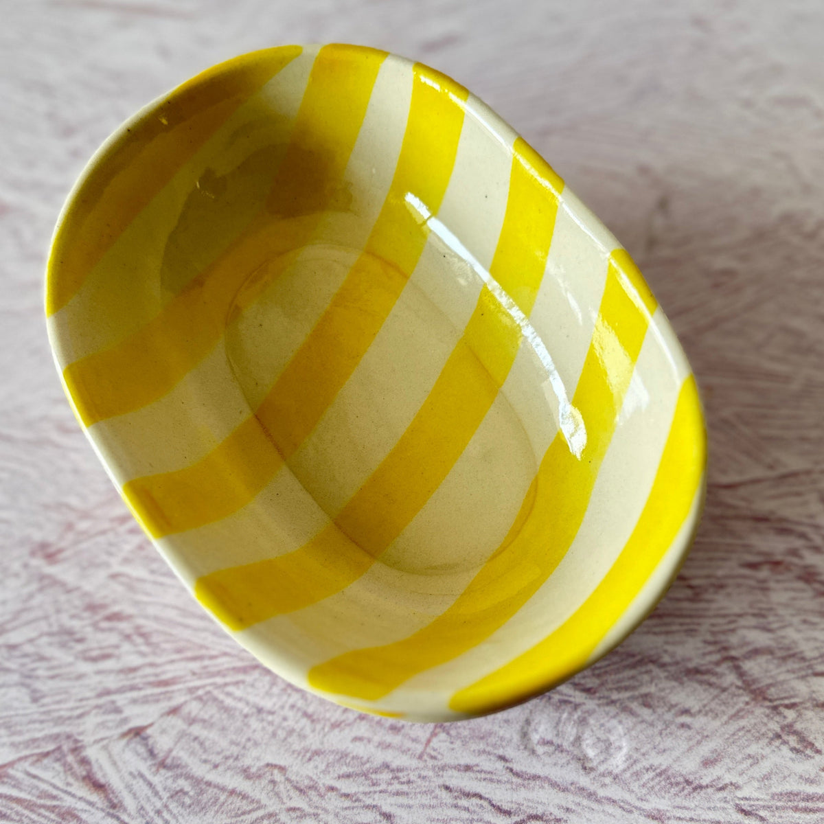 Ceramic Stripe Bowl, Yellow 7x5x2 Inches Set of 4 - Casa Amarosa